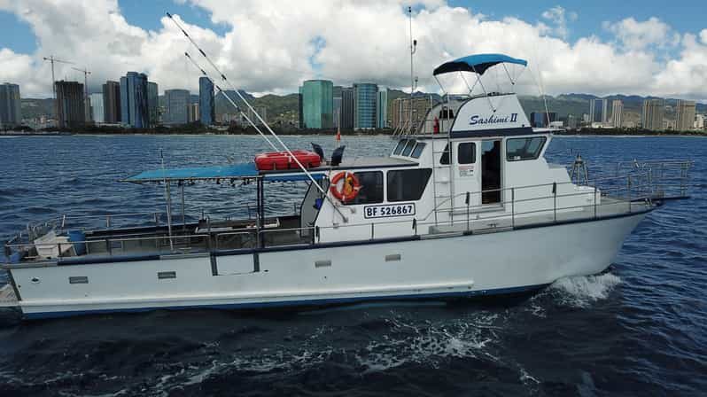 3-Hour Honolulu Bottom Fishing Adventure - Kewalo Basin check-in: finding the 900-FISH sign