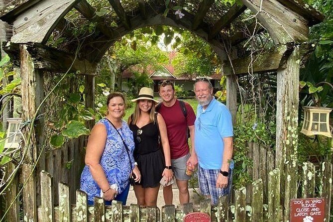 Afternoon at McGarret - Hawaii 5-0 TV Tour - Who Should Book This and Who Might Want to Adjust Expectations