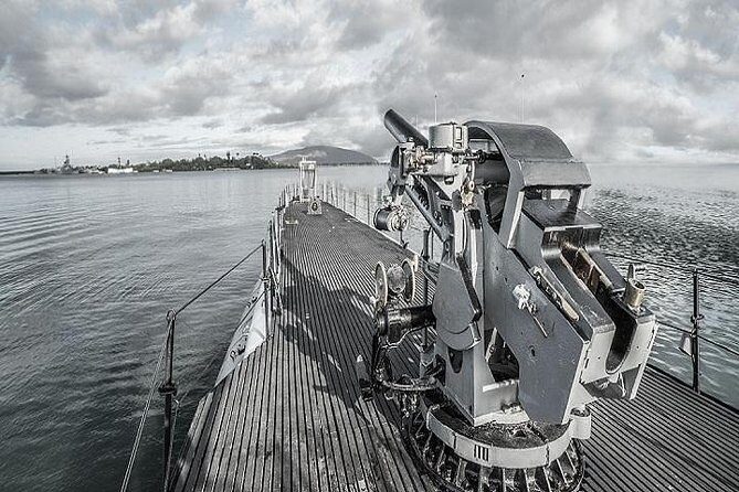 Battleships of WWII at Pearl Harbor from Big Island - Battleship Missouri: MacArthur, Nimitz, and the surrender deck tour