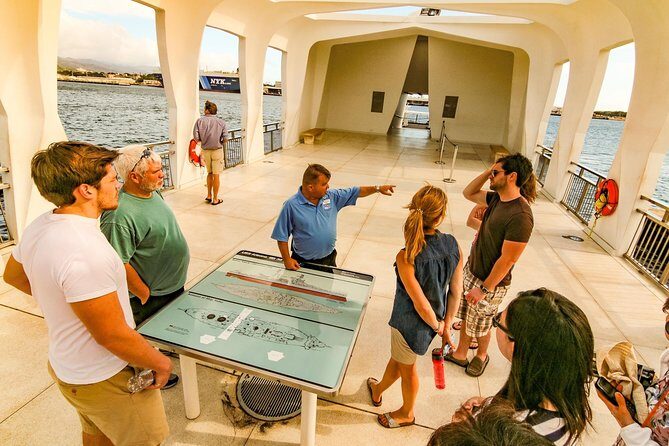 Best Of Pearl Harbor: USS Arizona Memorial & Historic Honolulu - Punchbowl Crater: free admission, quiet weight