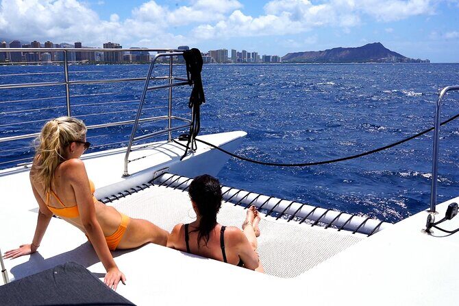 Best Waikiki Snorkel Tour: Guaranteed Turtles at Turtle Canyon - After snorkeling: the relaxing sail back to harbor