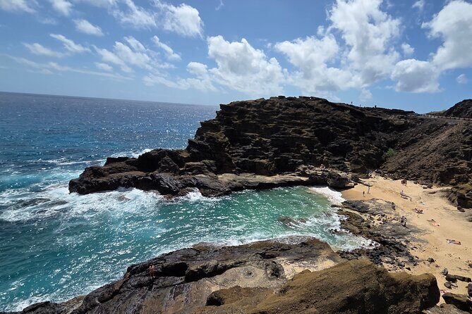 Circle Island 8hr Private Small Group Tour - Laie and Kahana Bay: temple-area culture plus beach views
