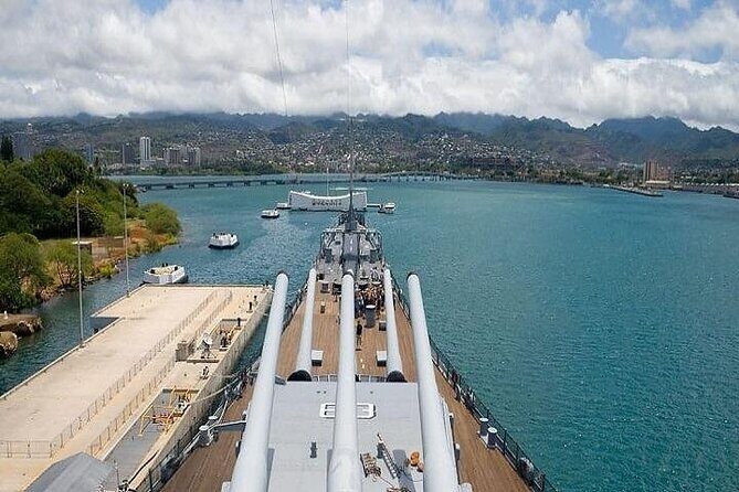 Complete Pearl Harbor Experience from Waikiki Area Hotels - Pearl Harbor Aviation Museum: when the “extra” museums are actually worth it