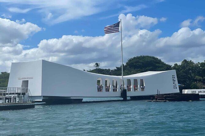 Deluxe Pearl Harbor USS Arizona Memorial and Honolulu City Tour - Key things I’d watch for before you go