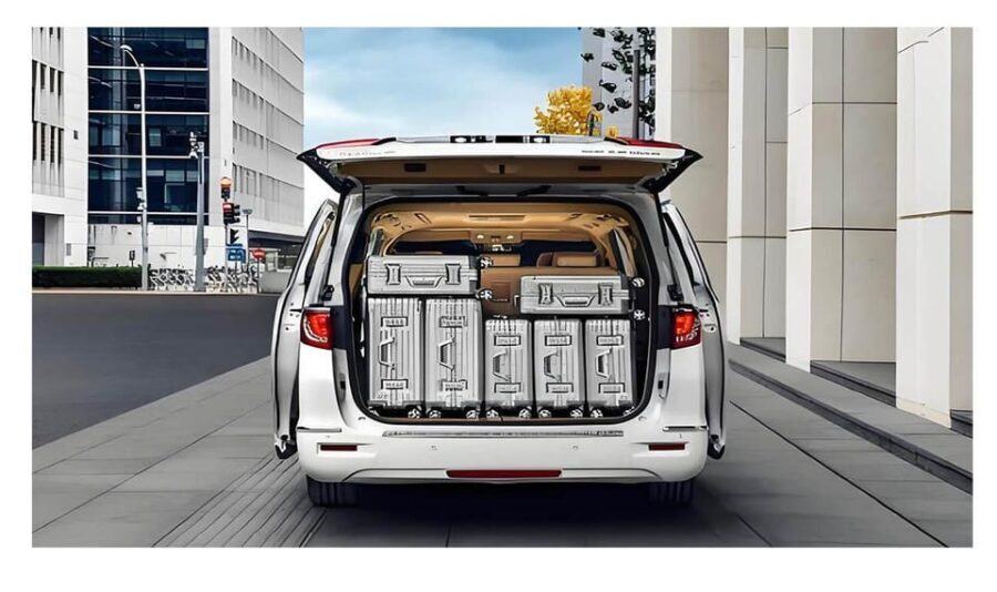 DEPARTURE-Private Transfer waikiki to HNL airport by minivan - Minivan Comfort + Private Space for Up to 5