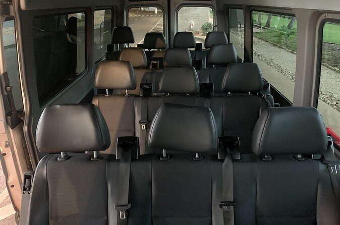 Departure Shuttle: Waikiki Hotel to Airport - Price and Value: The $21.99 Question