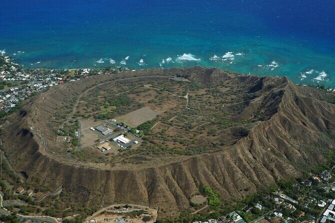 Diamond Head and Manoa Falls Hike and Adventure Tour - Group size, private feel, and guide-led pacing
