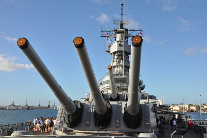 Grand Pearl Harbor and City Tour - Pickup from Waikiki and the 8:00 am start reality