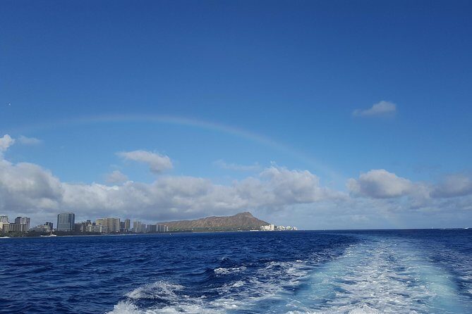 Half Day Oahu Combo Adventure: Bike, Sail and Snorkel - From Waikiki to the mountain and back: the real flow of the day