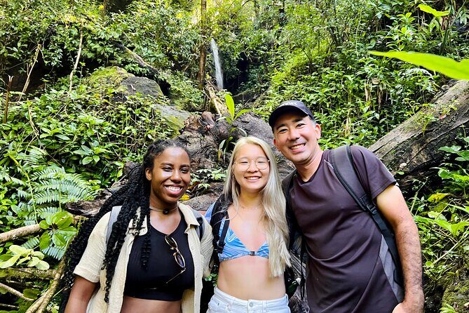 Half-Day Waterfall Tour - Hike, Scenic, Food and Photo - Small group day (max 7): what that changes on a hike