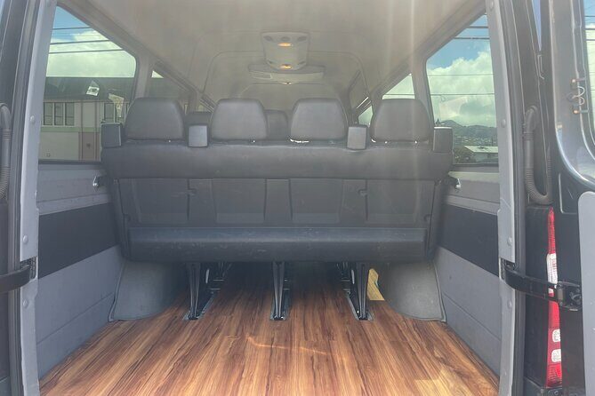 HNL Airport & Waikiki Private Transfer by Brand New Mercedes Van - Hotel pickup for your departure: early arrival and a simple handoff