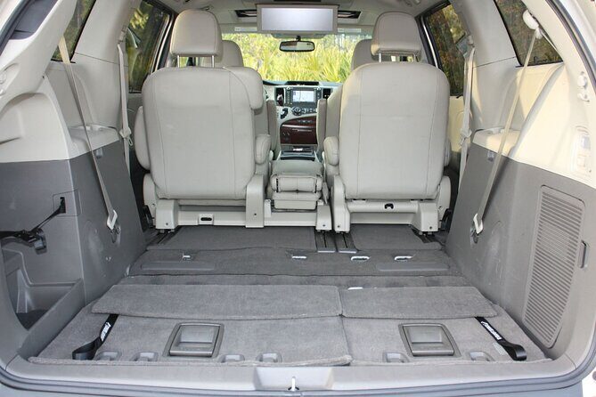 Honolulu Airport & Waikiki Hotels Private Transfer by Minivan (up to 5 people) - FAQ