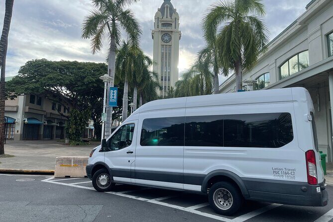 Honolulu Airport: Waikiki Private Transfer With Lei Greeting - Text Updates and Driver Contact: When Communication Actually Reduces Stress