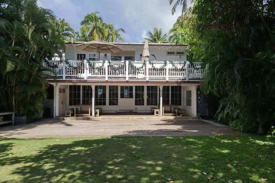 Honolulu - Exclusive Hawaii Five-0 TV Show Tour with Snacks - Key highlights in plain terms
