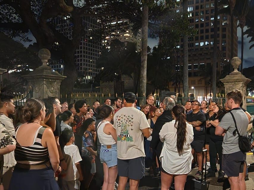 Honolulu: Ghosts of Old Honolulu Walking Tour - Cameras Are Welcome (So You Can Actually Remember It)