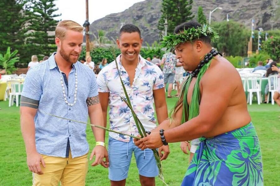 Honolulu: Ka Moana Luau Dinner and Show with Transportation - From Waikiki to the Oceanfront: Getting There Without Stress