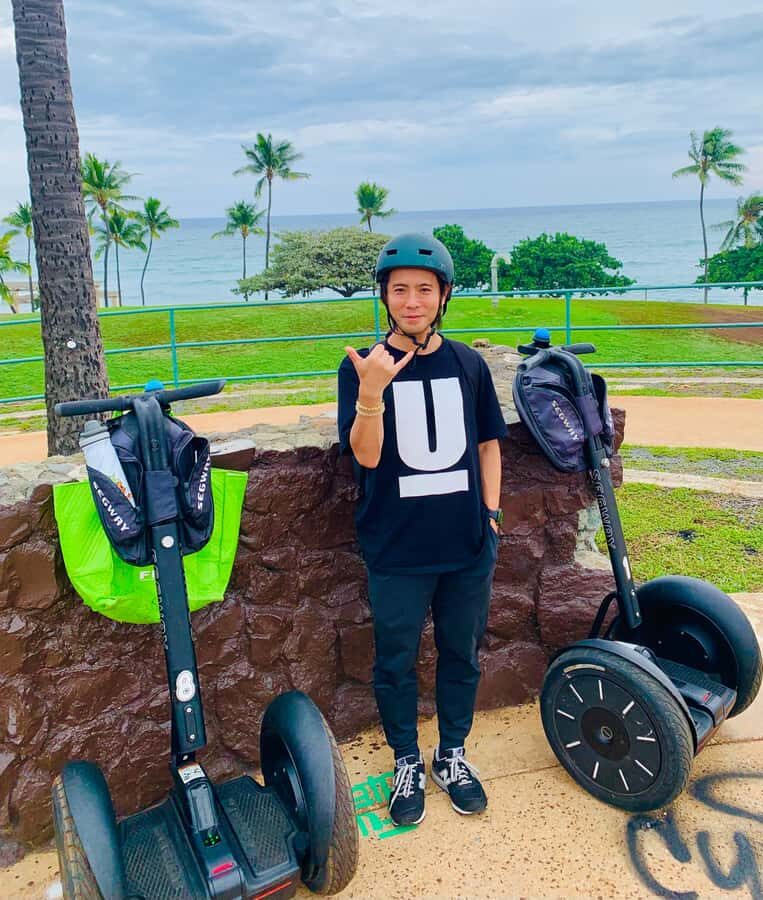 Honolulu: Magic Island & Beach Segway Tour - Ala Moana Park: greenery, ocean air, and a calmer pace