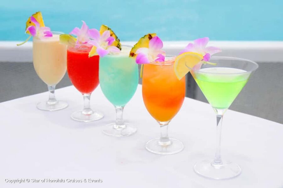 Honolulu: Sunset 5 Course Dinner Cruise with Entertainment - Quick practical tips before you board
