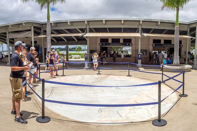 Luxury Pearl Harbor USS Arizona Memorial Small Group Tour - Stop 1: Waikiki Pickup and the Drive Over