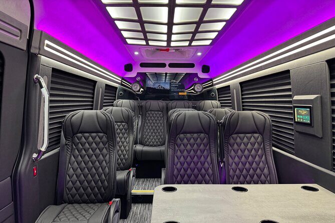 Luxury Sprinter Transfer Airport, Waikiki and Cruise Terminal - Text updates and flight tracking that keep you from guessing