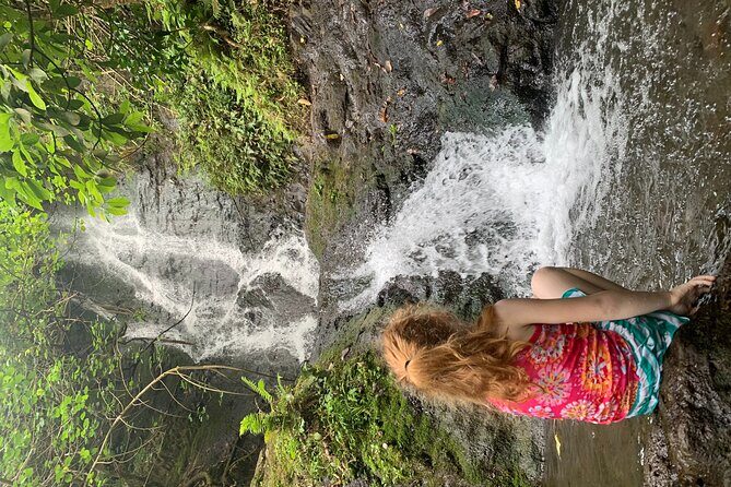 Nature Hike to Waterfall - Halona Blow Hole and Eternity Beach: a water show up to 30 ft