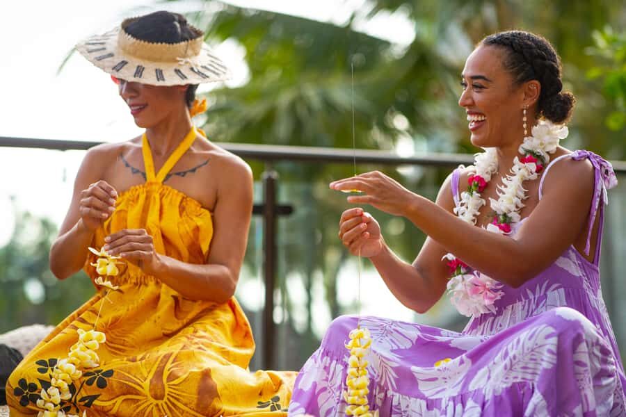 Oʻahu: Nā Lei Aloha Lūʻau & Dinner or Cocktail Show Option - Where You’ll Be: Hyatt Regency Waikīkī and a Rooftop Stage Made for Sunset