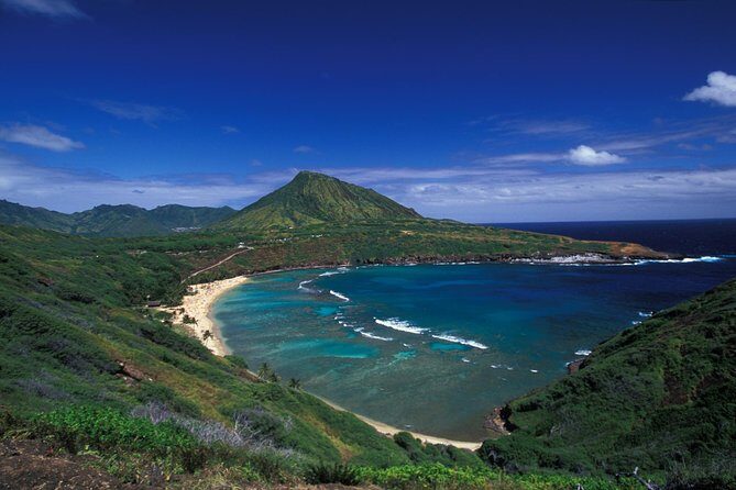 Oahu Circle Island Small Group Tour - Macadamia Nut Farm Stop and the Windward Coast “Pause for Air”