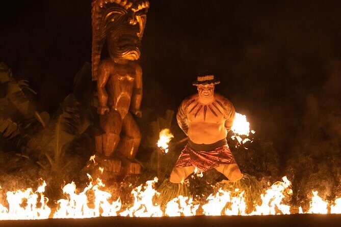 Oahu: Mauka Warriors Luau Honoring Polynesia's Forgotten History - The Show: Great Battle of Kipapa, Kamehameha I, and the Fire-Knife Moment