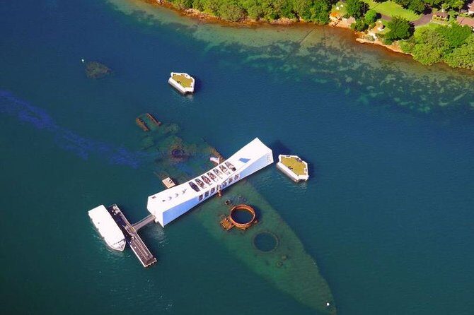 Oahu: Pearl Harbor Complete Experience Passport - USS Bowfin Submarine Museum: Silent Service in a Real WWII Boat