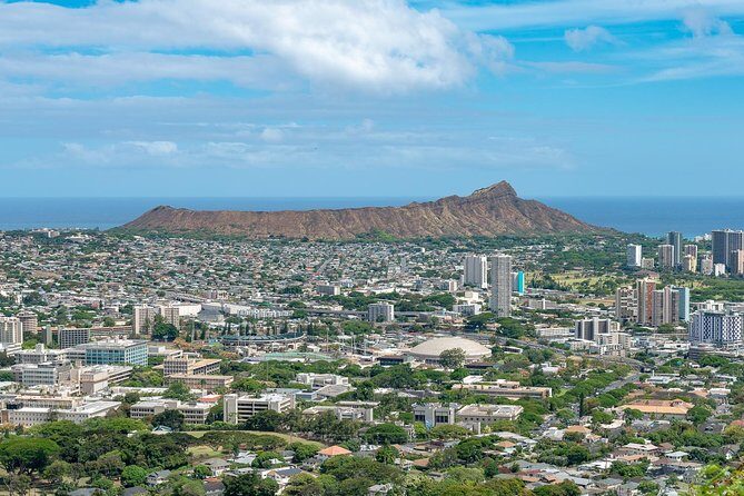 Oahu: Pearl Harbor USS Arizona Memorial Small Group Tour - Punchbowl National Memorial Cemetery: quick drive, big views, quiet mood