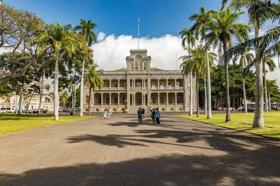Oahu: The Complete Pearl Harbor Ticket - A full-day Pearl Harbor plan that actually makes sense