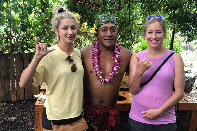 Oahu Ultimate Circle Island: 30 Spots, 10 Epic Stops - North Shore views with surf and turtles: Pipe Masters energy and Laniakea’s turtle chances