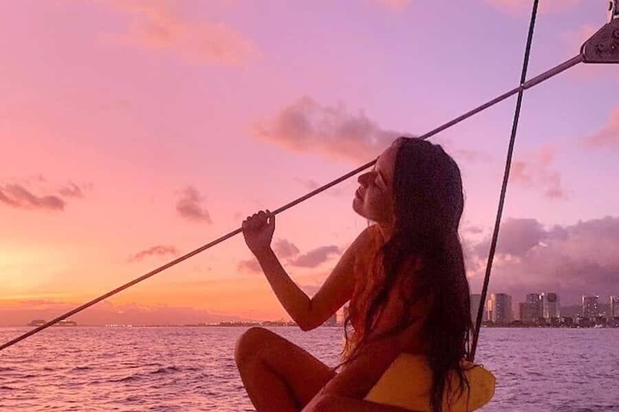 Oahu: Waikiki Sunset Catamaran Sail and Swim - Where you start: Pink Sails Waikiki dock basics