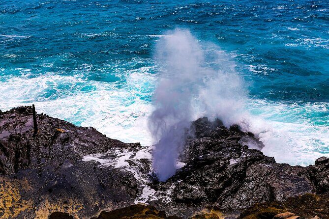 Oahu's Ultimate Grand Circle Island Tour with Snorkeling and More - Byodo-in Temple: a peaceful reset in the Valley of the Temples