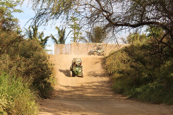 Off-Road ATV Adventure with Roundtrip Shuttle from Waikiki - Goggles, Helmets, and the Dust Problem (Bring Old Clothes)