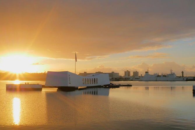 Pearl Harbor Arizona Memorial - Honolulu Tour - Submarine Access - USS Bowfin submarine museum stop: the hands-on add-on