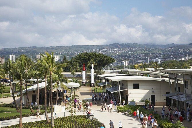 Pearl Harbor Arizona Memorial - Honolulu Tour - Submarine Access - Punchbowl National Cemetery of the Pacific: short, moving, and guided