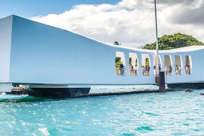 Pearl Harbor Arizona tour from HNL Airport - Key moments that make this tour worth it