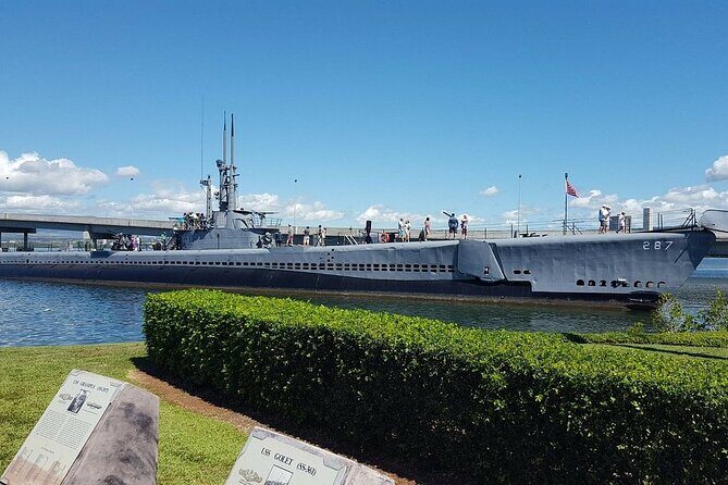 Pearl Harbor USS Arizona & Bowfin Submarine - WWII Archives and Attack Videos: Why the Story Makes Sense