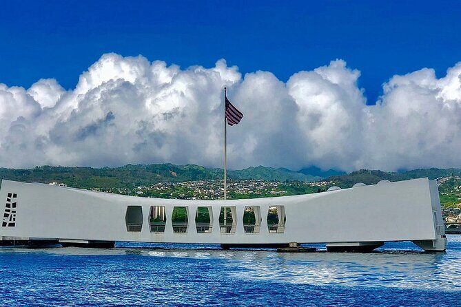 Pearl Harbor USS Arizona Memorial & Battleship Missouri - Waikiki pickup and the 6-hour rhythm that matters