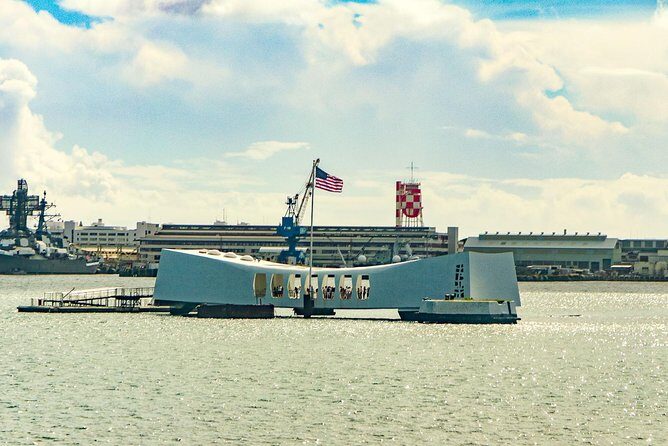 Pearl Harbor: USS Arizona Memorial & USS Missouri Battleship Tour from Waikiki - A Morning Route That Saves You From Oahu Chaos