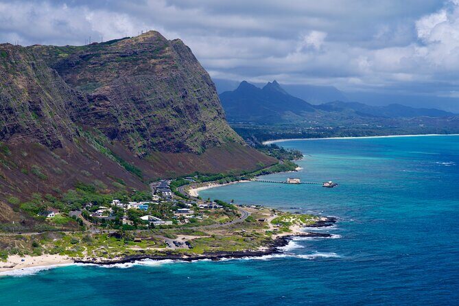 Private Circle Island Tour-Oahu-Customizable - Windward Coast to Mokoli‘i (Chinaman’s Hat): movie-famous scenery with local context