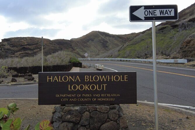 Private Full-Day Circle Island Guided Small-Group up to 6 (Se habla Español) - Halona Blowhole and Makapu‘U Point: picture stops with real attitude