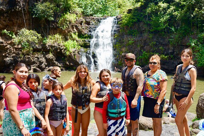 Private Oahu Island Adventure Customizable Tours - Your 9am Morning: Leis, Comfort, and Leonard’s Malasadas
