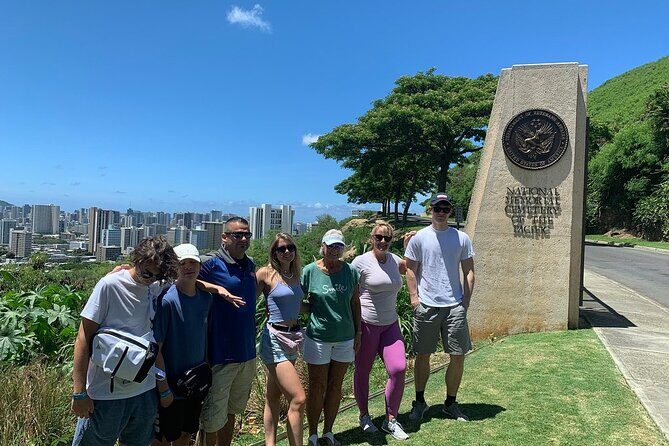 Private Pearl Harbor and Honolulu City Tour - Price and logistics: what $233 buys you on this island