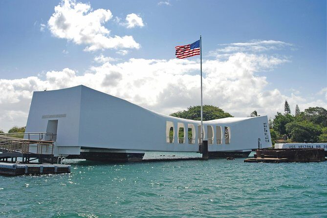 Private Pearl Harbor and Scenic Oahu Tour - Pearl Harbor National Memorial: how to use your 2 hours well