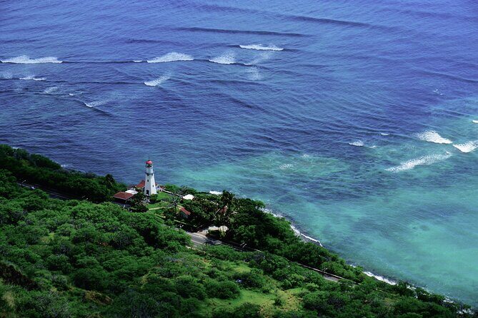 Private Tour Oahu - up to 6 passengers - Customizable - Makapu‘u Point and whale-watching season cues