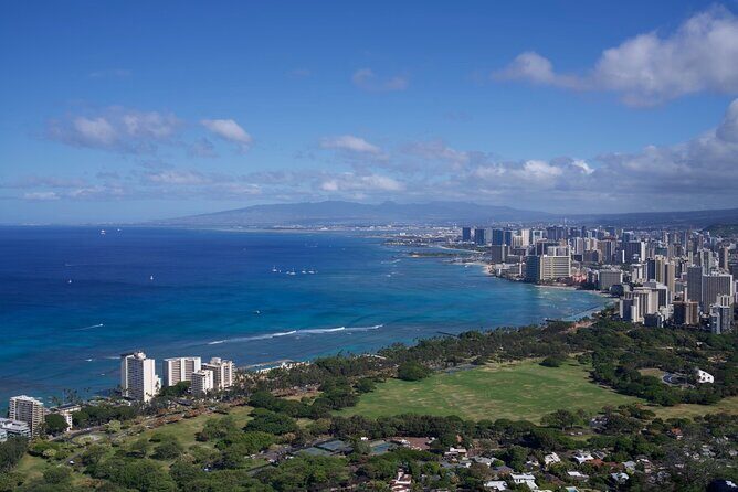 Private Tour Oahu - up to 6 passengers - Customizable - North Shore: Haleiwa Beach Park plus food trucks