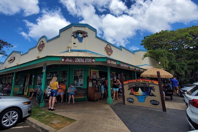 Round Trip North Shore Shuttle from Waikiki to Haleiwa Town / Haleiwa Harbor - Small group size, hotel pickup, and why it reduces stress