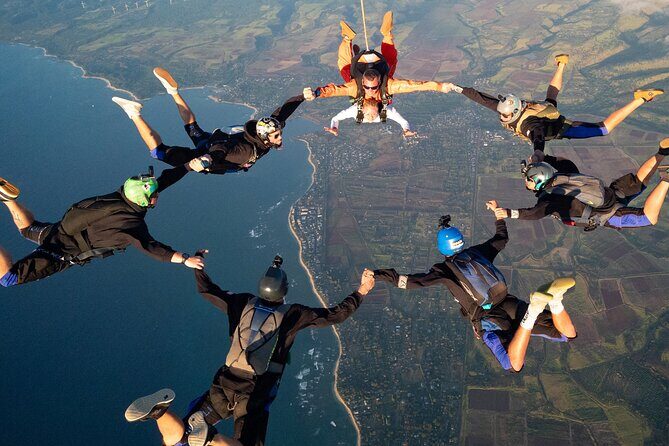 Tandem Skydiving with GoJump in Hawaii - The airplane ride up: why waiting is part of the show